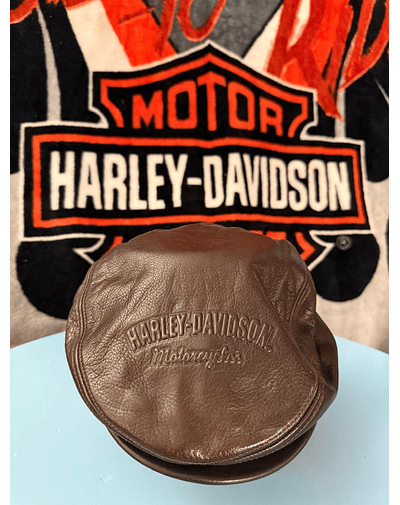 Boina cuero marca Harley Davidson, color café Talla M 1945