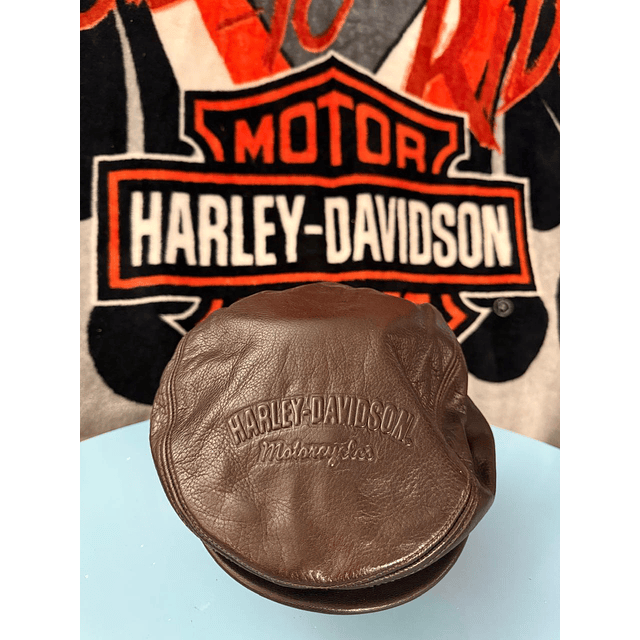 Boina cuero marca Harley Davidson, color café Talla M 1945 1