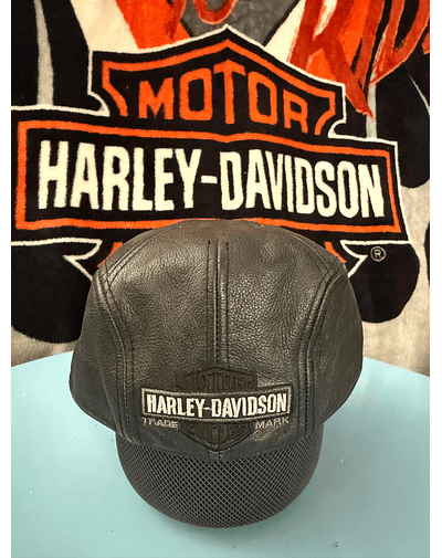 Boina cuero marca Harley Davidson, color negro Talla M 1950