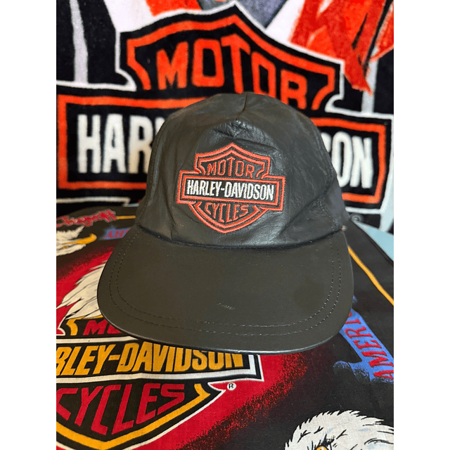 Gorro cuero ajustable marca Harley Davidson, color negro Talla ajustable 1956 1