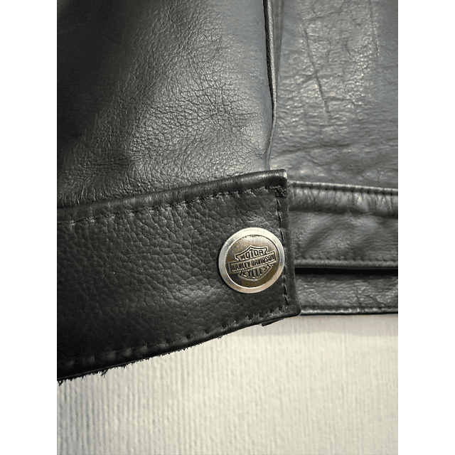Chaqueta cuero marca Harley Davidson, color negro talla L 1961 5