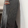 Chaqueta cuero marca Harley Davidson, color negro talla XL 1968 9