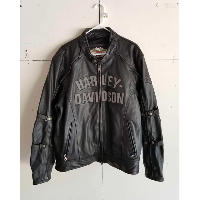 Chaqueta cuero marca Harley Davidson, color negro, modelo desmontable talla XL 1975 1