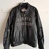 Chaqueta cuero marca Harley Davidson, color negro, modelo desmontable talla XL 1975 1