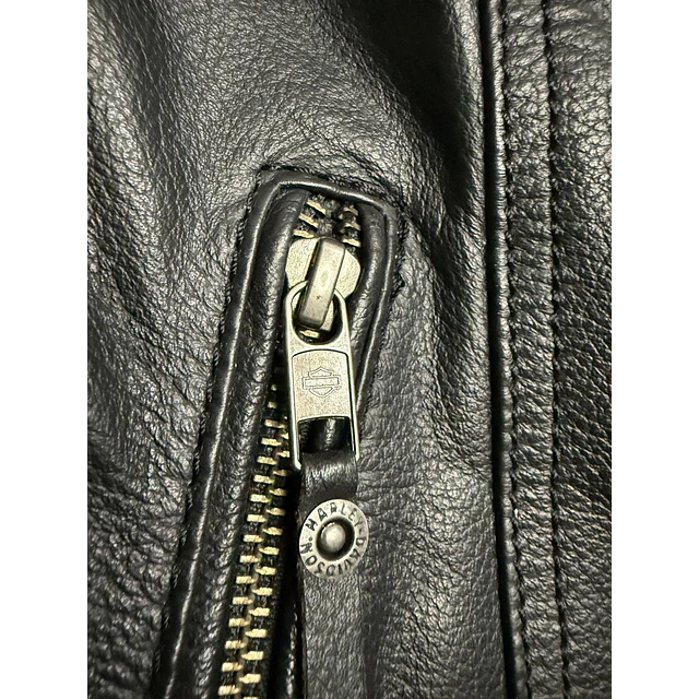 Chaqueta cuero mujer, marca Harley Davidson,  talla M, 2030 11