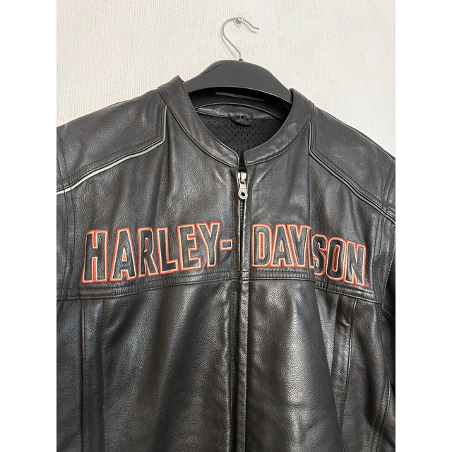 Chaqueta cuero marca Harley davidson, Victory Lane Black, color negro talla L 2032 14