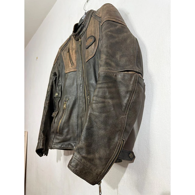 Chaqueta cuero marca Harley Davidson, talla M color cafe con protecciones 2048 9