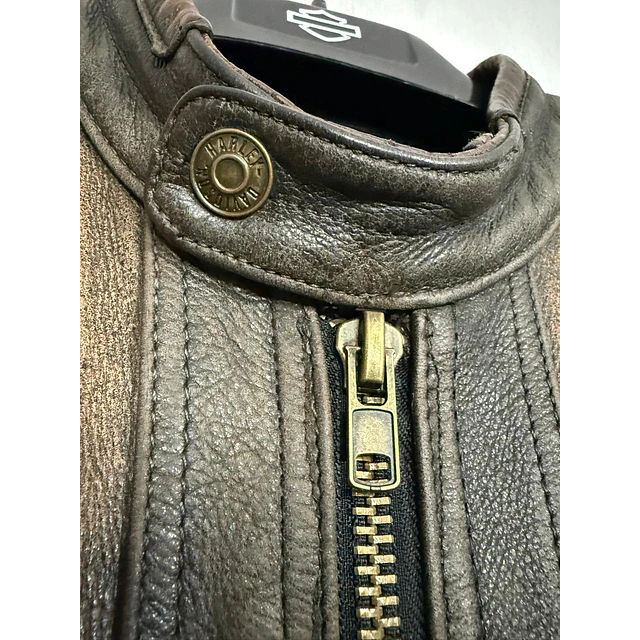 Chaqueta cuero marca Harley Davidson, talla M color cafe con protecciones 2048 13