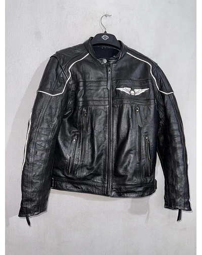 Chaqueta cuero marca Harley davidson, Modelo wing skull reflectante, color negro talla M 2049