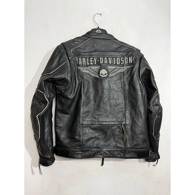 Chaqueta cuero marca Harley davidson, Modelo wing skull reflectante, color negro talla M 2049 16