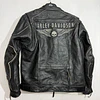 Chaqueta cuero marca Harley davidson, Modelo wing skull reflectante, color negro talla M 2049 16