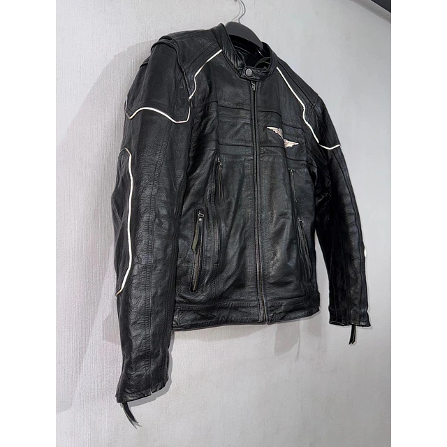 Chaqueta cuero marca Harley davidson, Modelo wing skull reflectante, color negro talla M 2049 18