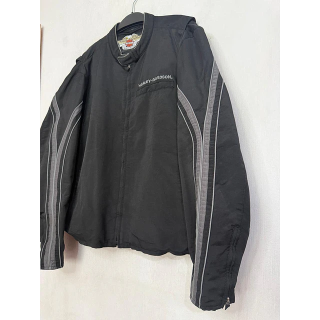 Chaqueta tela marca Harley davidson, color negro talla XL 2053 9