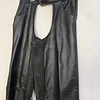 Chaps pierneras cuero hombre, marca Harley Davidson, talla L 2061 5