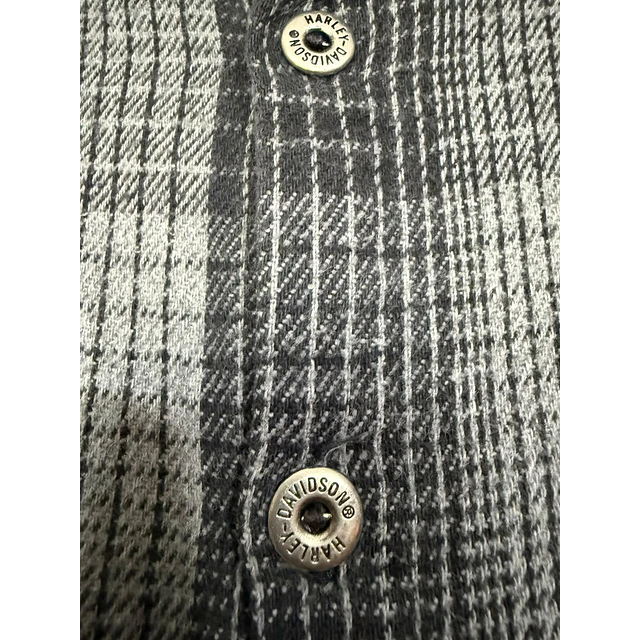 Camisa manga larga, marca Harley Davidson, color gris talla 2XL 2070 6