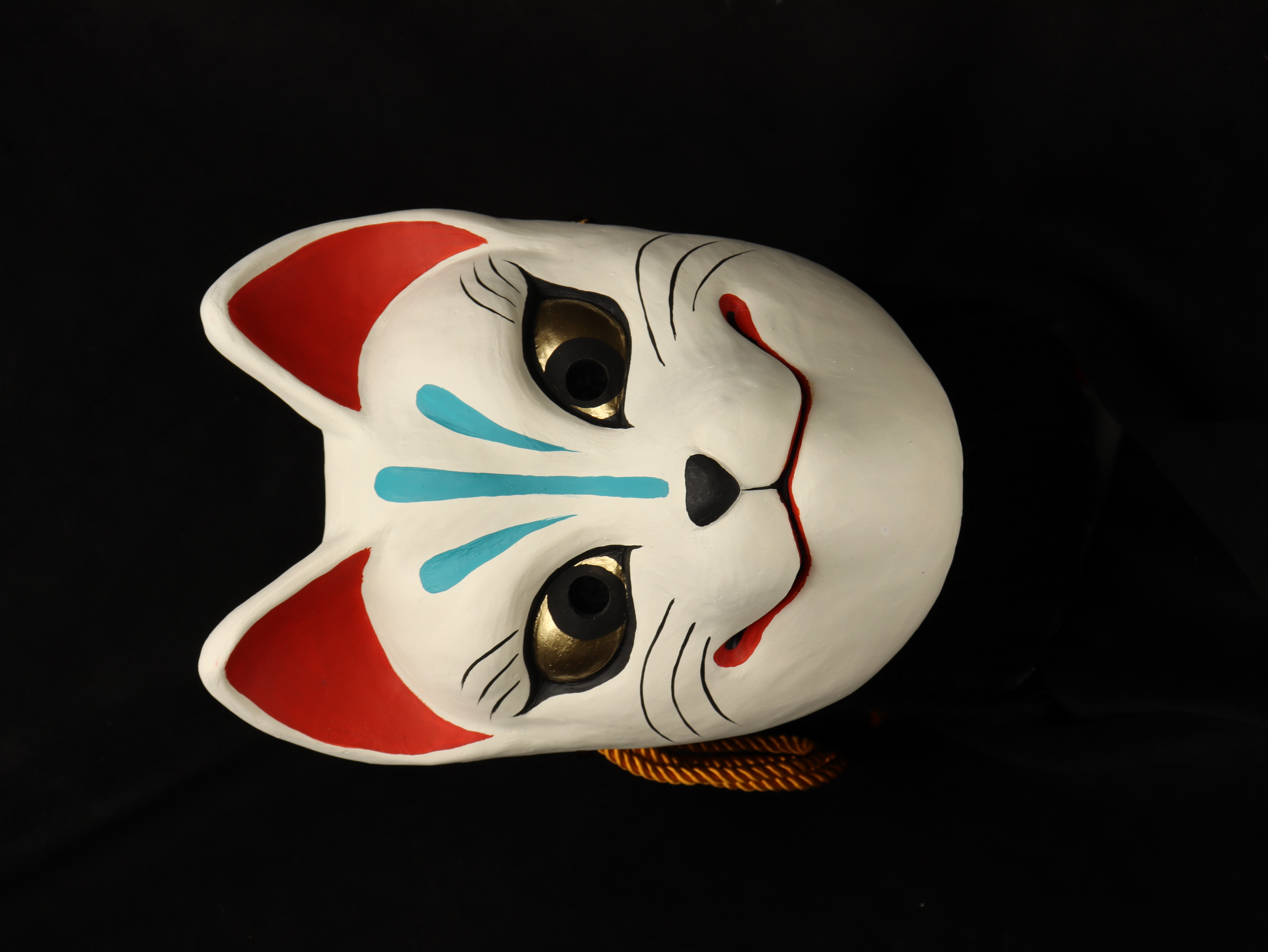 Máscara kitsune