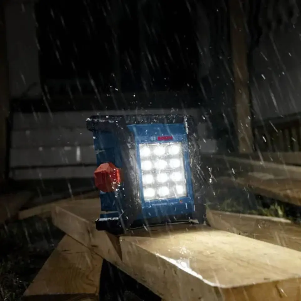 Linterna Trabajo Led 1500 Lm 18V Baretool Bosch GLI 18V-1500 2