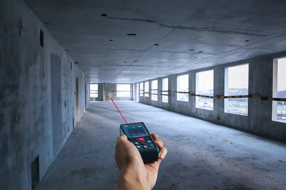 MEDIDOR DE DISTANCIA LÁSER ROJO 50M BOSCH PROFESSIONAL GLM 50-12 3