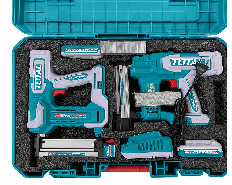 COMBO 2 CLAVADORAS INALÁMBRICAS TOTAL 20V 18GA 2 BATERÍAS 2AH TOSLI240901 1