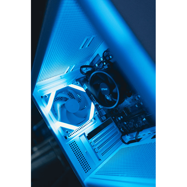 PC GAMER PBA Ryzen 3 5300G / 8GB / 240GB SSD 5