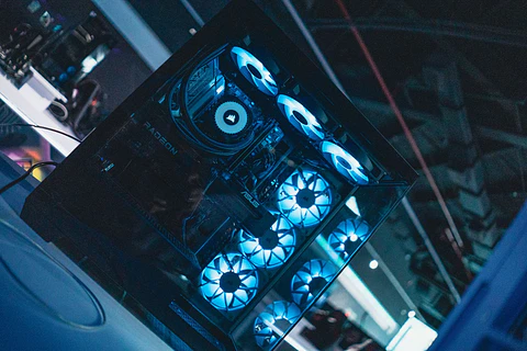 PC Gamer Ryzen 5 AM5 / RTX5060 / 32GB DDR5 / 2TB