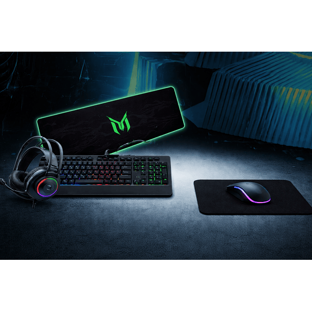 Por compra de GCPC, Kit de periféricos GRATIS