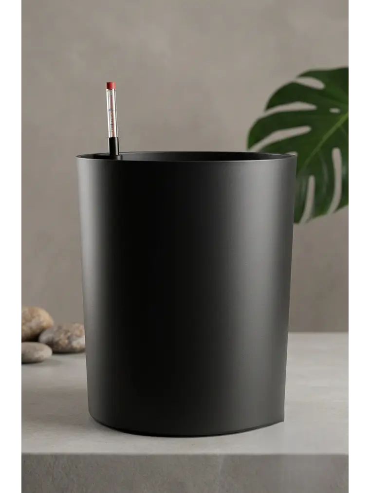 Macetero Negro  50x50 (Autorregante XXL) 1
