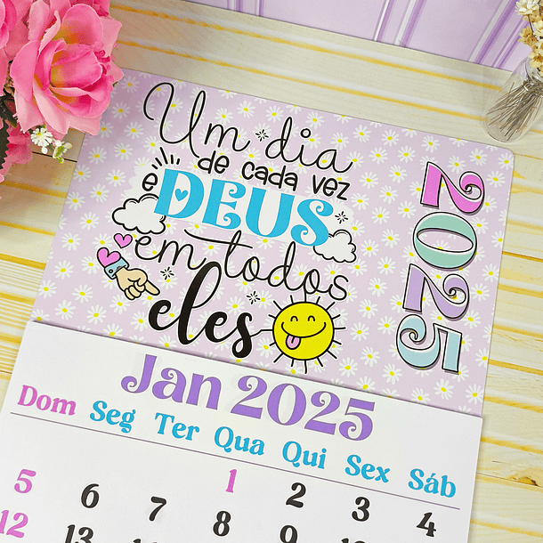 Arquivo Calendários Coloridos Mais Embalagens 2025 em Png 5