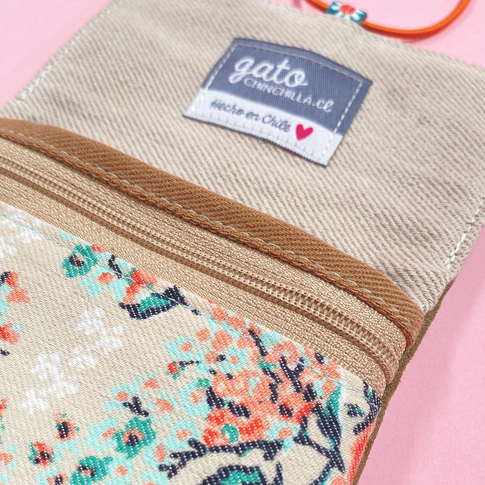 Billetera Gatito - Rosas - Café claro 2
