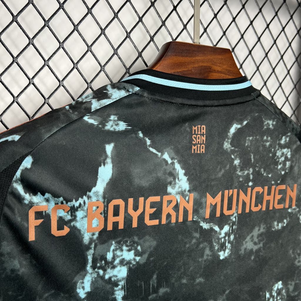 Camisa Bayern de Munique 24/25 Fora 7