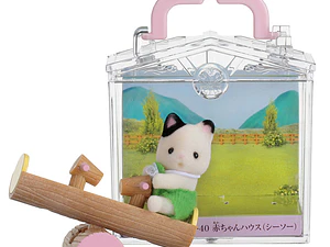 Sylvanian Families Casa de Bebé con Balancín