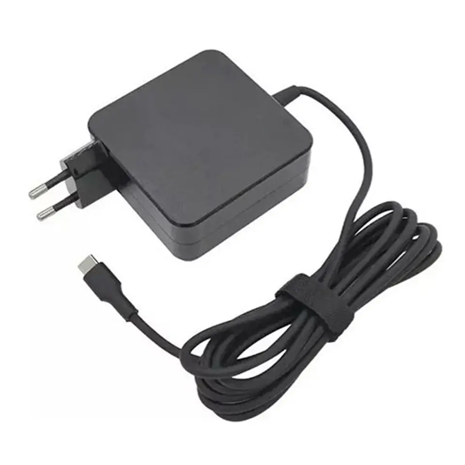 Cargador USB-C ALT 20v 3.25A 65w  1