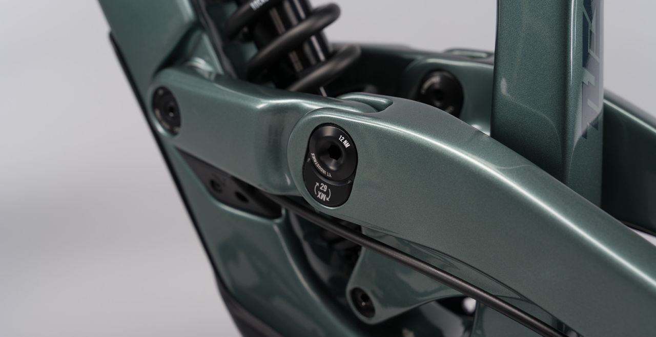 TUES CORE 2 MX TALLA S BLACK FRIDAY