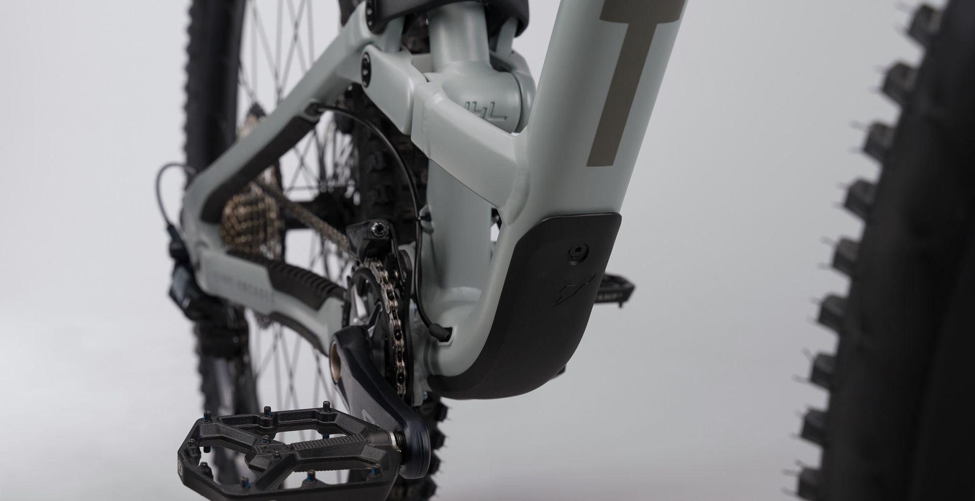 Cuadro YT Capra MK3 AL Gris C2