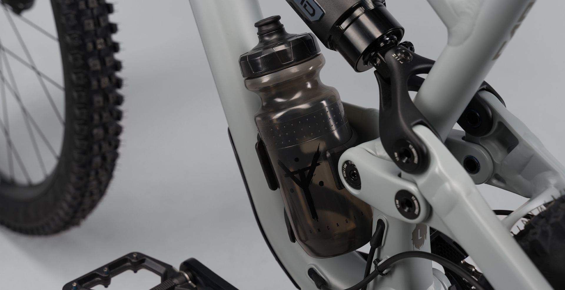 Set Porta y botella YT 