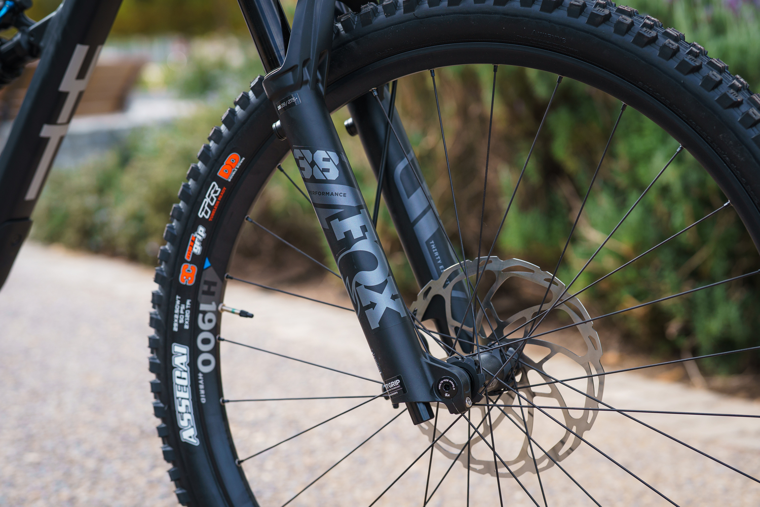YT Capra Custom Series 1 MX 