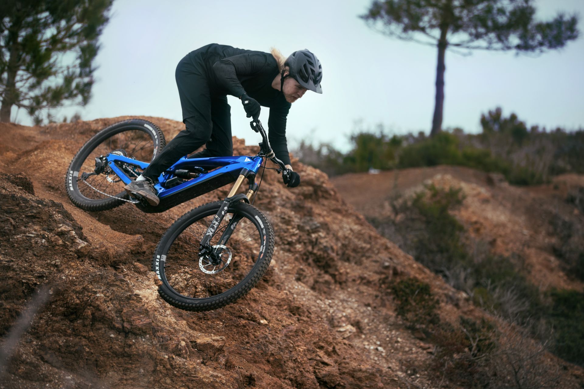 YT DECOY MX CORE 5 SHIMANO 