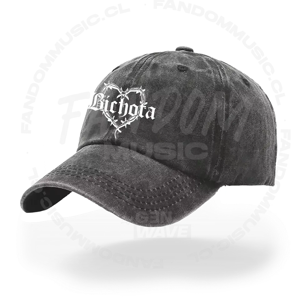 Karol G · Bichota Logo Jockey Deslavado 2