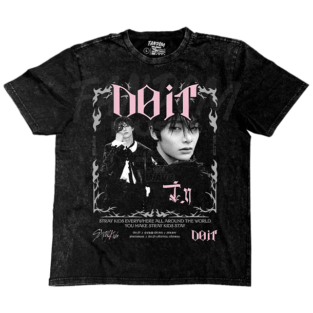 Stray Kids · Do It / I.N Polera ACID WASH 1