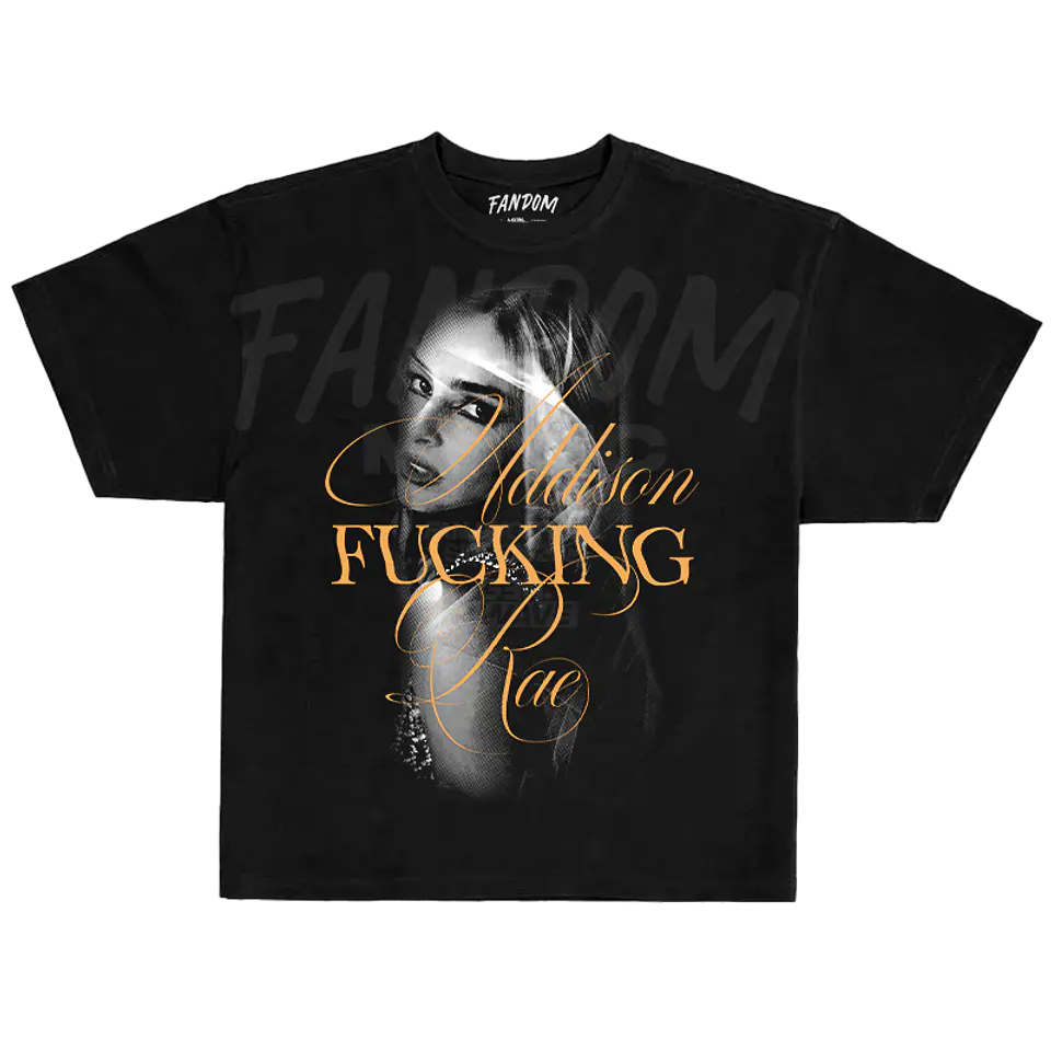 Addison Rae · Addison F Rae Polera OVERSIZE 1