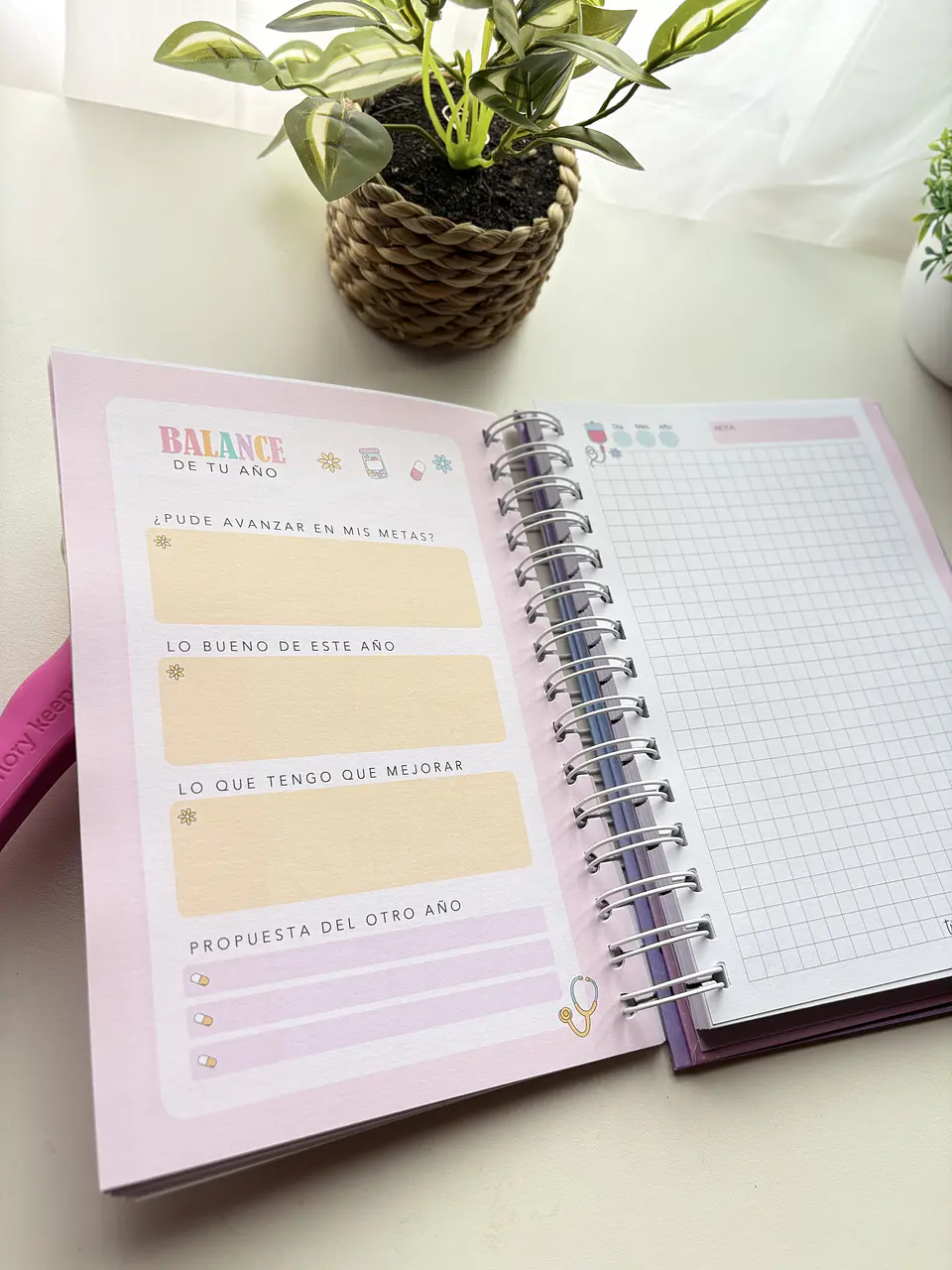 Libreta Planner A5 - Enfermera  9