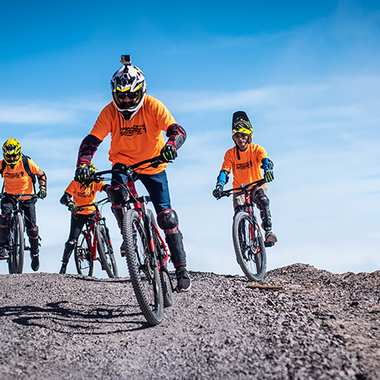  Clase de  Downhill en el  Cerro Tarapacá Iquique 15