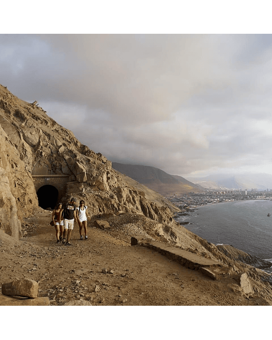 Trekking Túneles de Longino