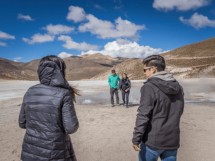 tours imperdible en el Altiplano de Iquique Geiser de Puchuldiza