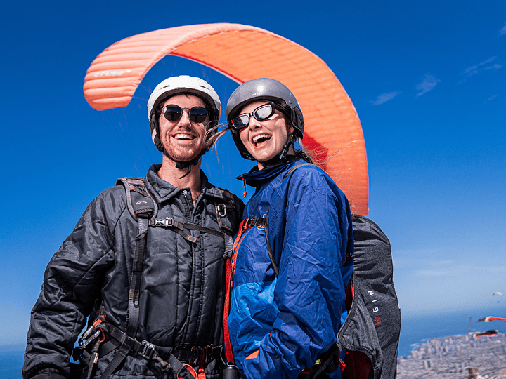 ¿Desde qué edad se puede volar en parapente en Iquique?