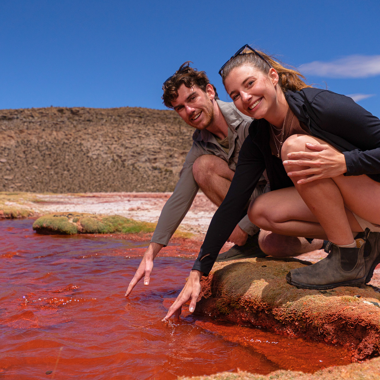 Expedición Laguna Roja: Tour 2 Días y 1 Noche en Chapiquilta 2