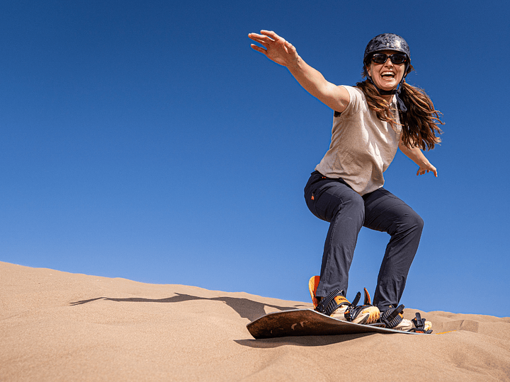 ¿Cuánto cuesta un tour de Sandboard en Iquique? Precios y servicios 2026