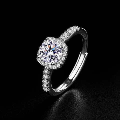 Anillo moissanita cushion cut