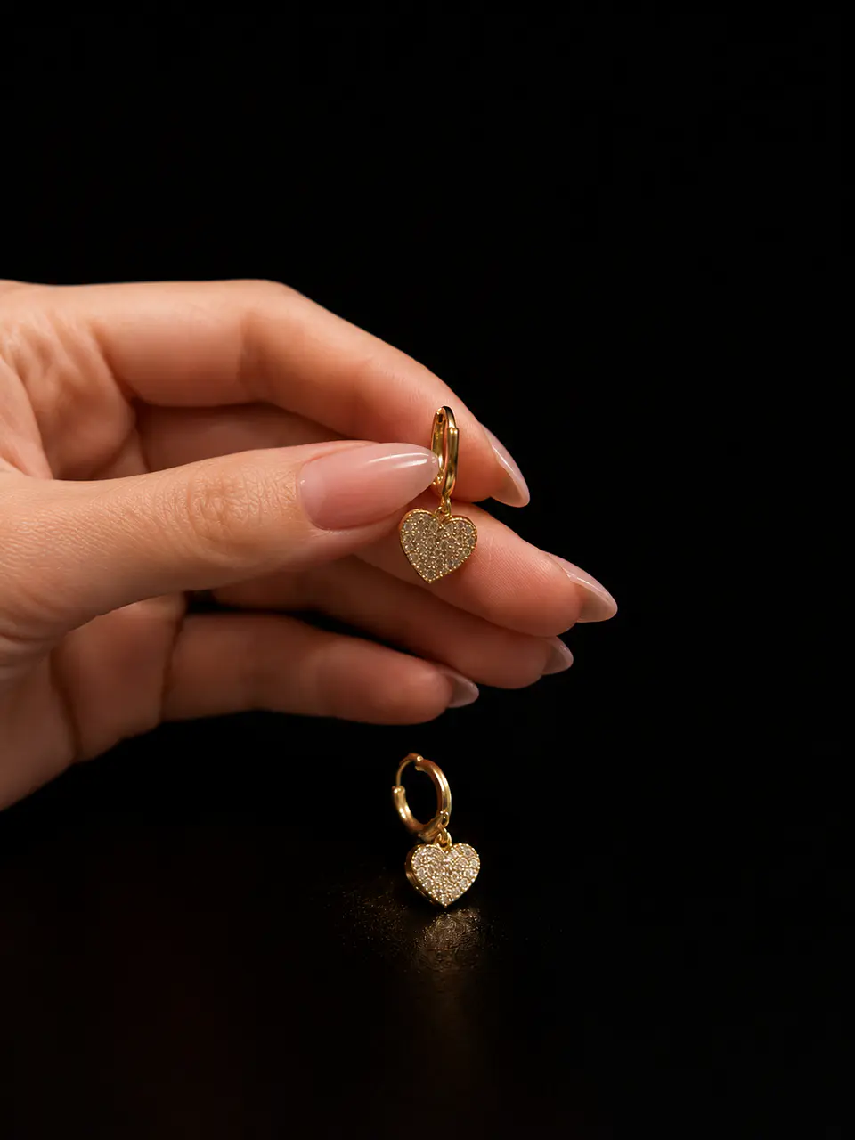 Aros Corazón Dorado con Brillos modelo Susan 3