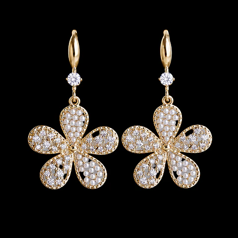 Aros Flor Bañados en Oro con Brillos modelo Mila